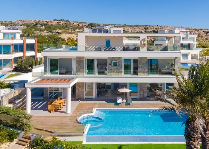 Villa Palace Of Mediterranean Beachfront *