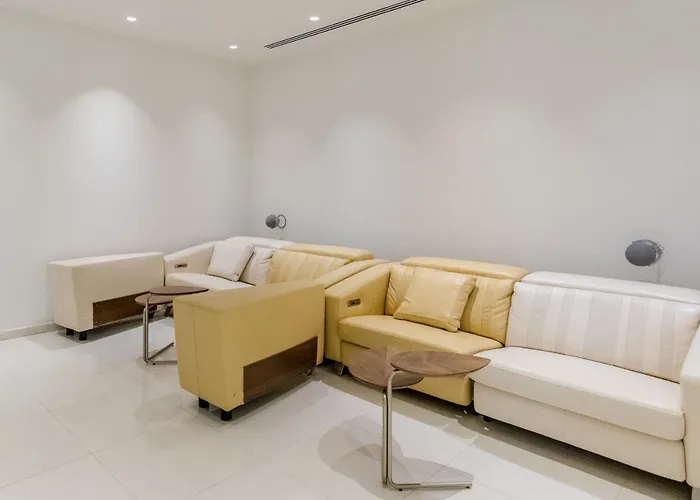 Palace Of Mediterranean Beachfront Villa *