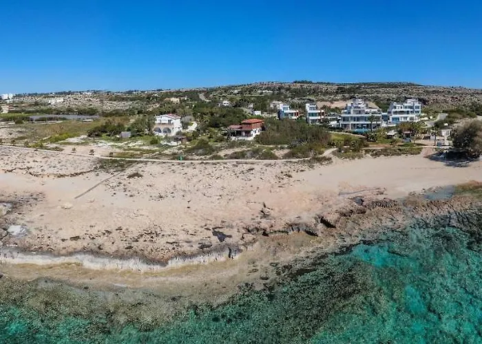 Palace Of Mediterranean Beachfront * Ayia Napa