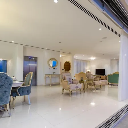 Willa Palace Of Mediterranean Beachfront *