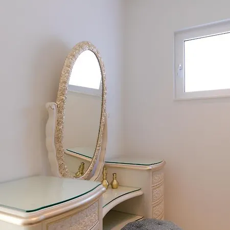 Palace Of Mediterranean Beachfront Villa Agia Napa