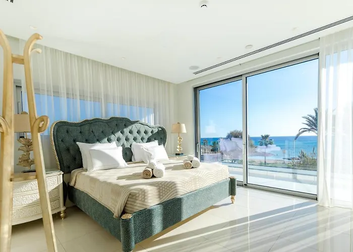 Palace Of Mediterranean Beachfront Ayia Napa