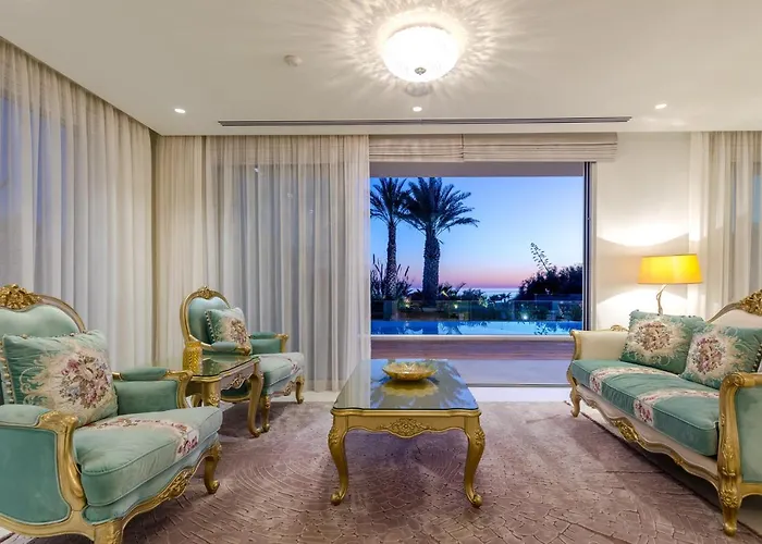 Villa Palace Of Mediterranean Beachfront